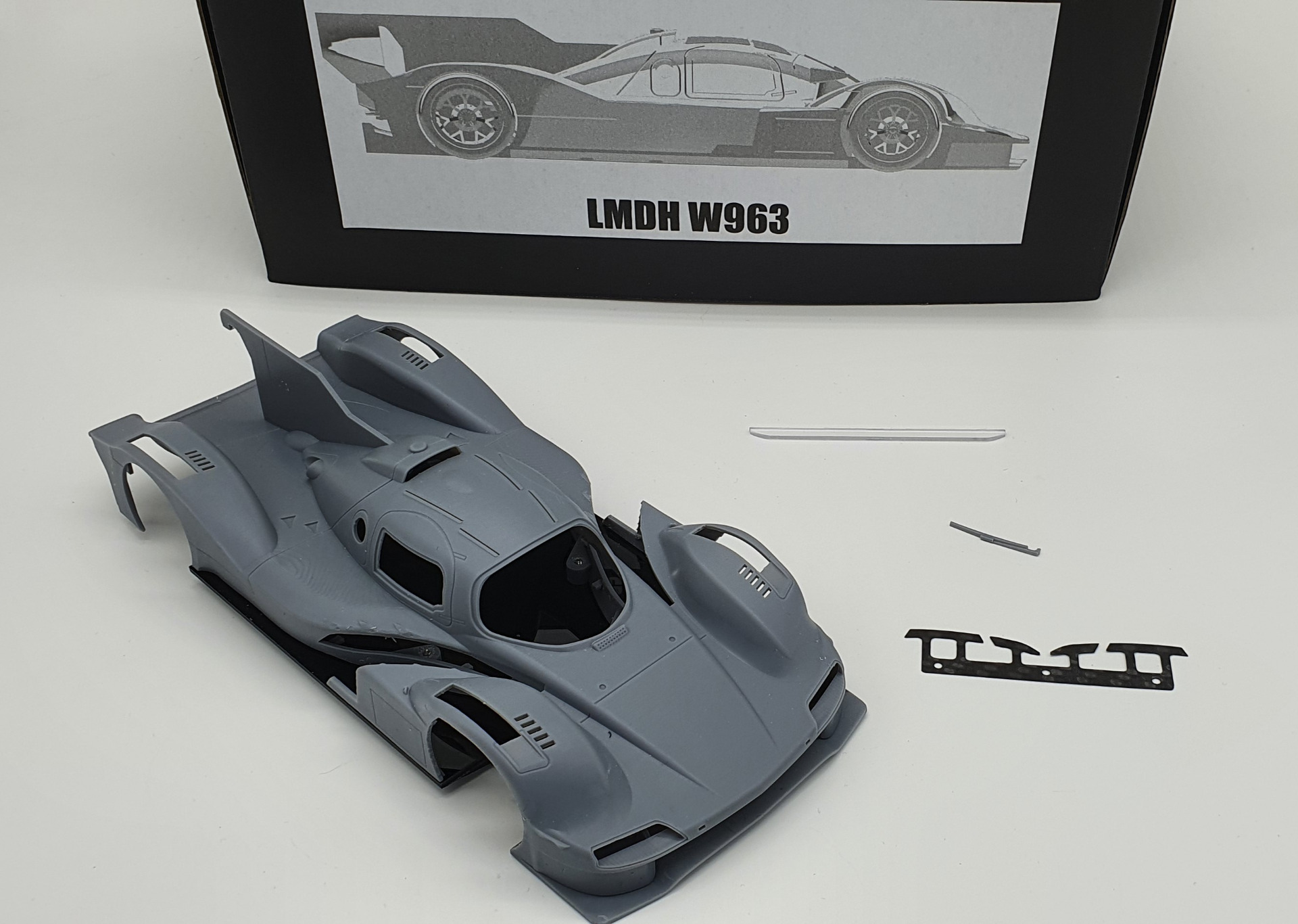 lmdh-w963-kit-multimedia-model-kits-wicked-model-cars